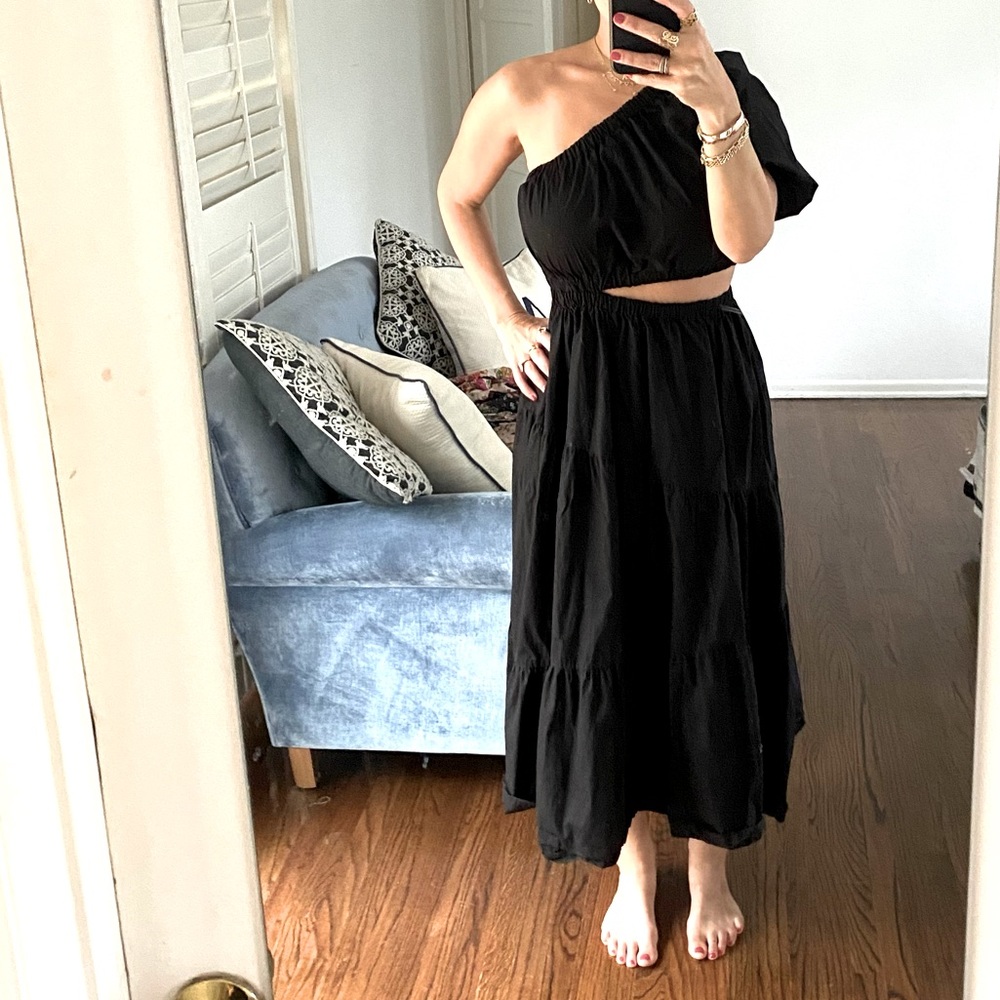 Asymmetric off the shoulder black cotton Mango dress